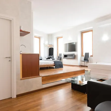 Plaza Collection Roma