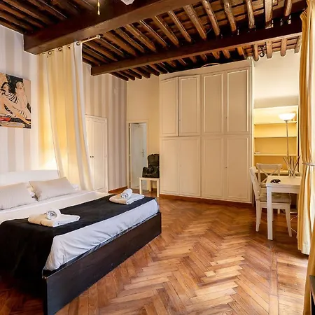 Apartament Plaza Collection