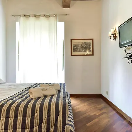 Plaza Collection Apartment