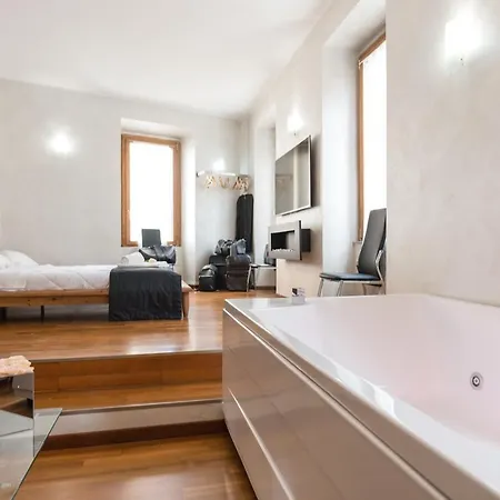 Plaza Collection Apartment