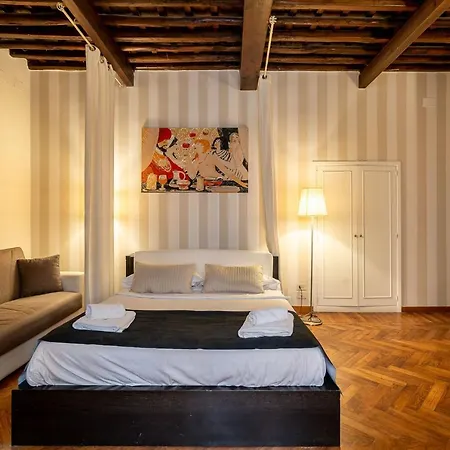 Plaza Collection Apartment Rome