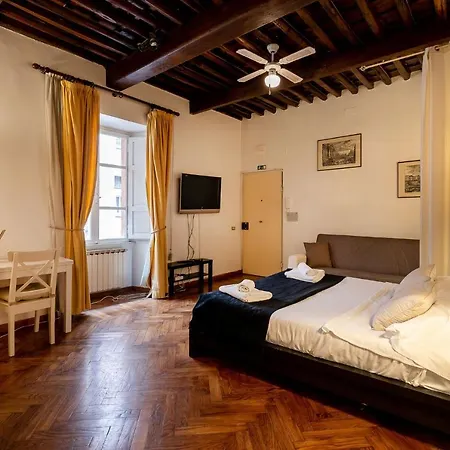 Plaza Collection Apartment Rome