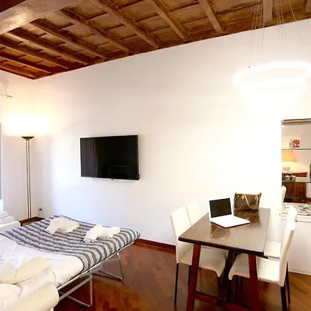 Plaza Collection Apartment
