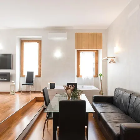 Plaza Collection Apartment